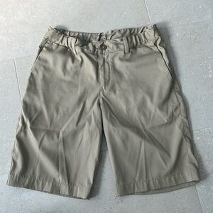 Nike Golf Shorts Size YM